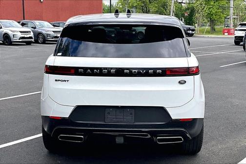 Fuji White 2023 Land Rover Range Rover Sport SE