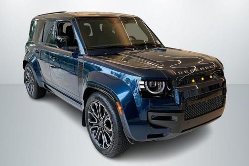 Sargasso Blue Premium Metallic 2026 Land Rover Defender P635 OCTA