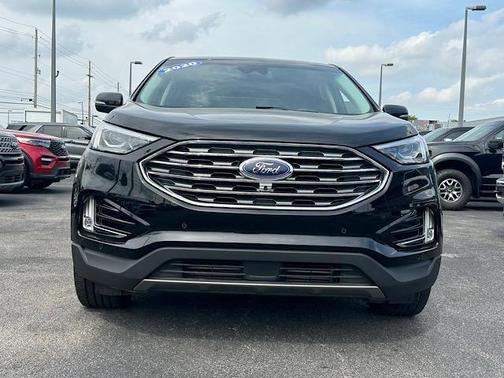 2020 Ford Edge Titanium