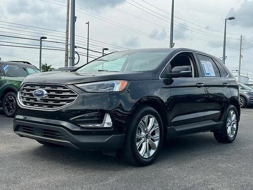 2020 Ford Edge Titanium
