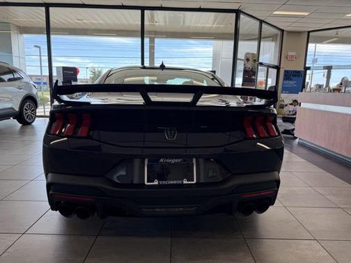 2025 Ford Mustang Dark Horse Fastback