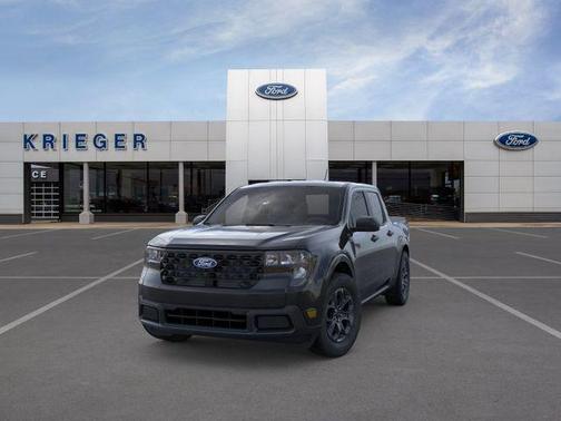 SHADOW BLACK 2025 Ford Maverick XLT