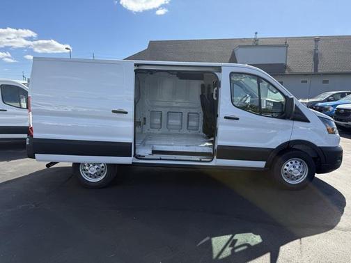 2025 Ford Transit-150 Base