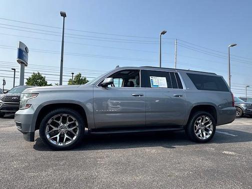 2020 Chevrolet Suburban LT