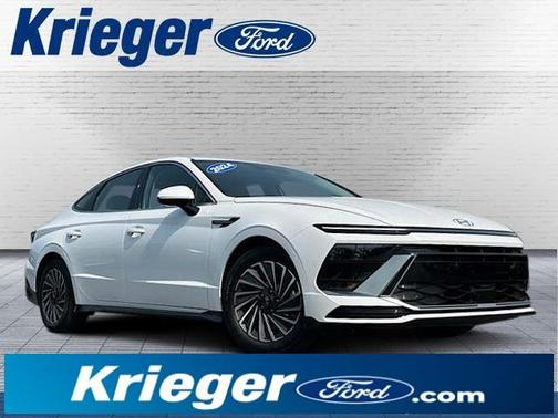2024 Hyundai SONATA Hybrid SE