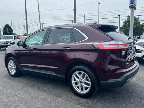 2022 Ford Edge SEL