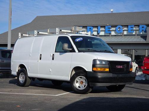 2023 GMC Savana 2500 Work Van