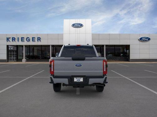 AVALANCHE 2026 Ford F-250 XL
