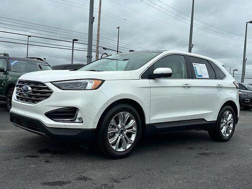 2020 Ford Edge Titanium