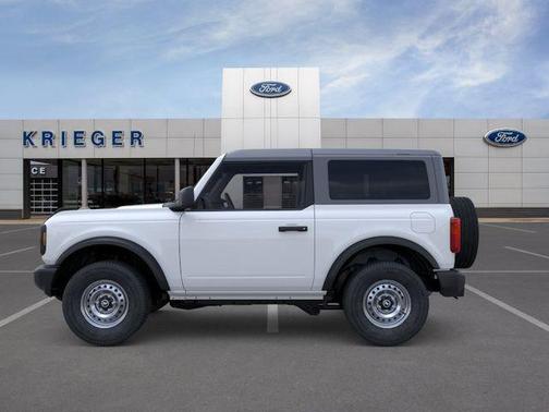 OXFORD WHITE 2026 Ford Bronco Base