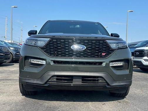 2022 Ford Explorer ST