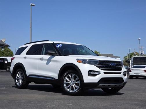 2024 Ford Explorer XLT