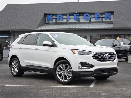 2024 Ford Edge Titanium