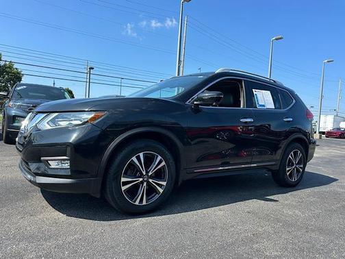 2017 Nissan Rogue SL