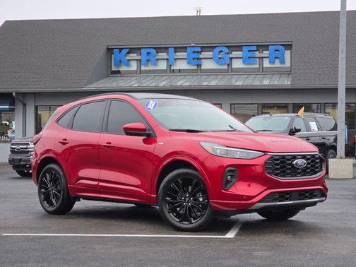 2025 Ford Escape ST-Line Elite