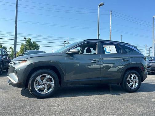 2023 Hyundai TUCSON SEL