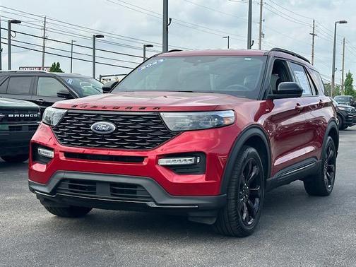 2023 Ford Explorer ST-Line
