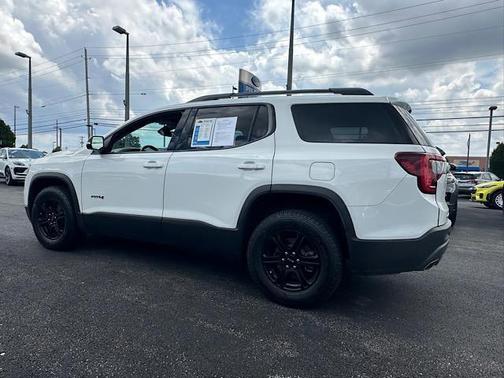 2021 GMC Acadia AWD AT4