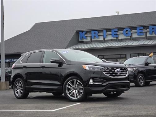 2024 Ford Edge Titanium