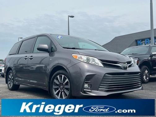 2019 Toyota Sienna XLE