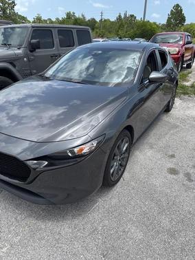 2022 Mazda Mazda3 FWD w/Preferred Package