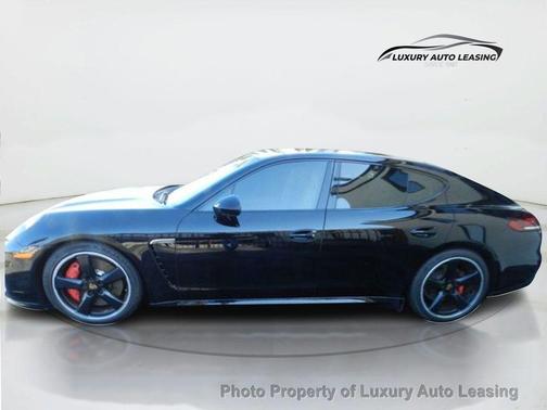 2015 Porsche Panamera GTS