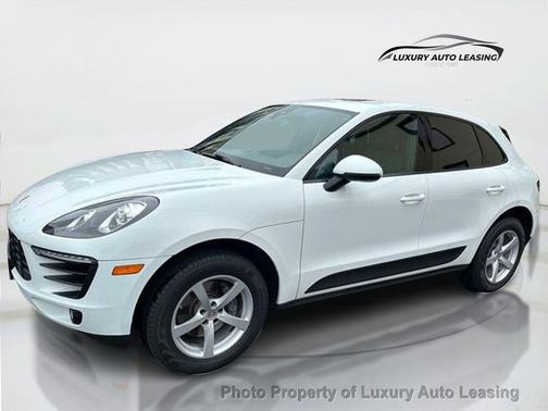 2017 Porsche Macan Base