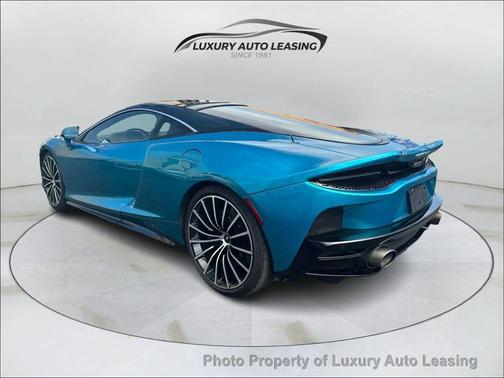 Belize Blue 2021 McLaren GT Base