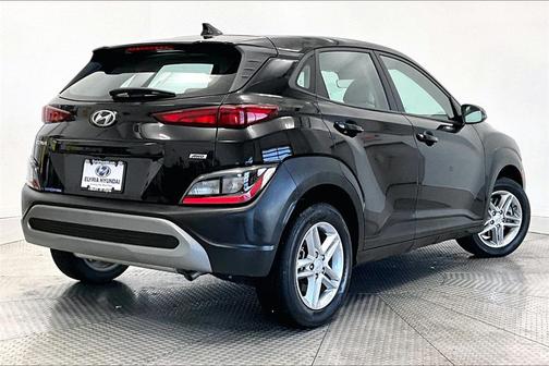 2023 Hyundai KONA SE