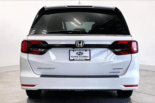 2023 Honda Odyssey Sport