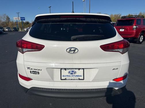 2018 Hyundai TUCSON SE