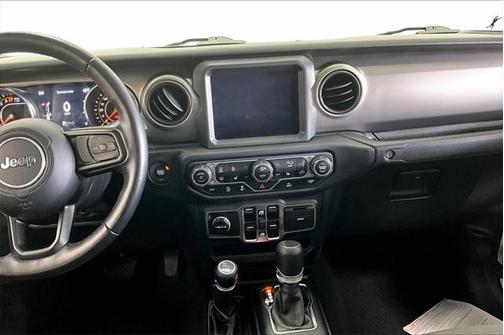 2021 Jeep Gladiator Willys 4x4