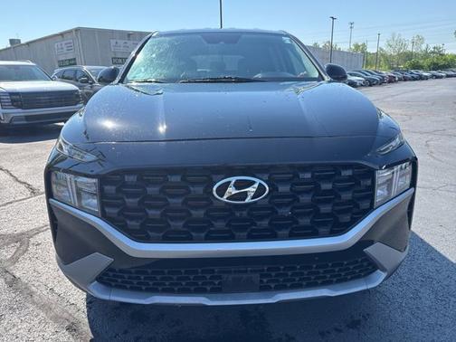 Black 2023 Hyundai SANTA FE SE