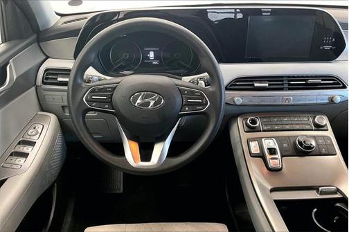 2022 Hyundai PALISADE SE