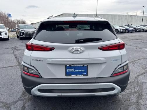 2023 Hyundai KONA SEL