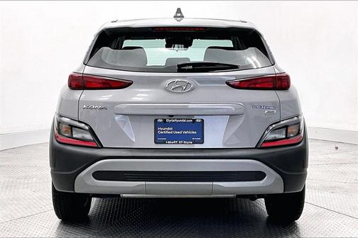 2023 Hyundai KONA SE