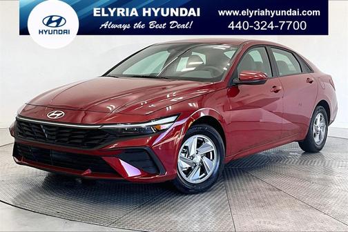 2025 Hyundai ELANTRA SE