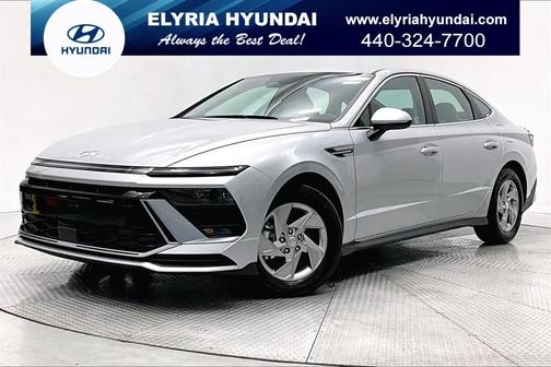 2025 Hyundai SONATA SE