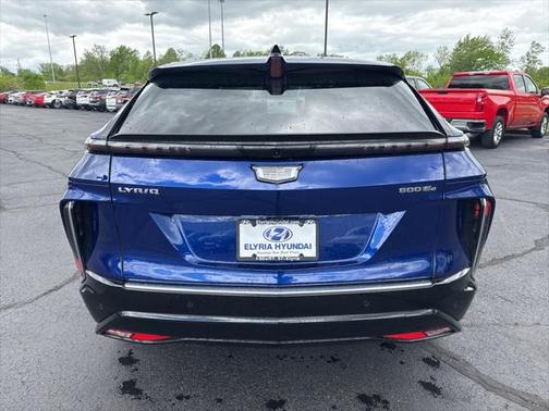 2024 Cadillac LYRIQ Luxury w/1SE