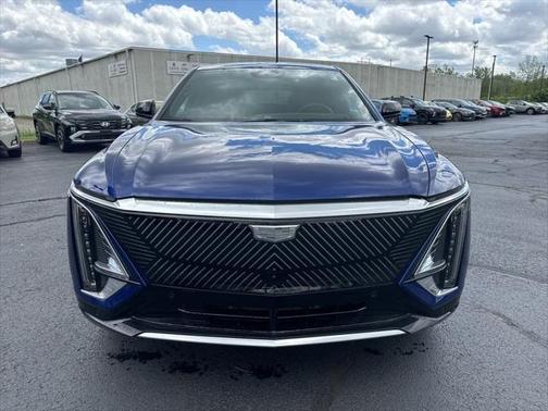 2024 Cadillac LYRIQ Luxury w/1SE