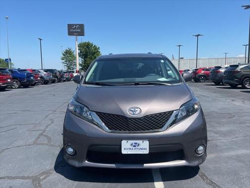 2013 Toyota Sienna SE