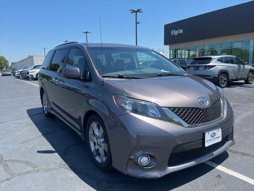 2013 Toyota Sienna SE