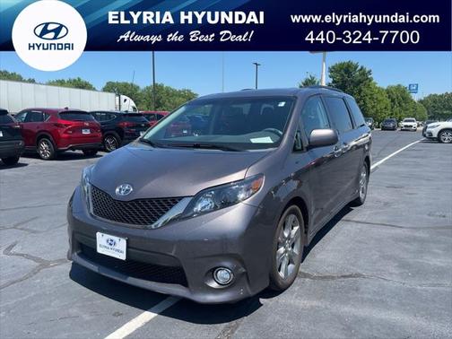 2013 Toyota Sienna SE