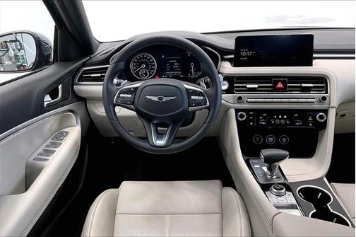 2025 Genesis G70 2.5T RWD