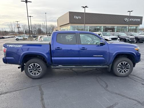 2022 Toyota Tacoma V6