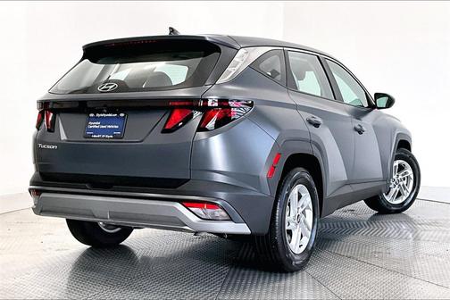 2025 Hyundai TUCSON SE