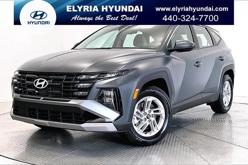 2025 Hyundai TUCSON SE