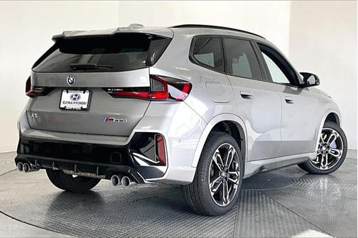 2024 BMW X1 M35i