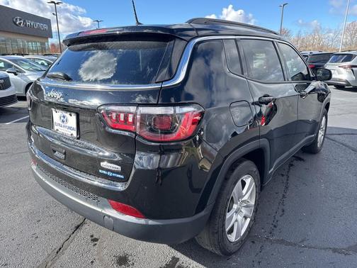 2022 Jeep Compass Latitude