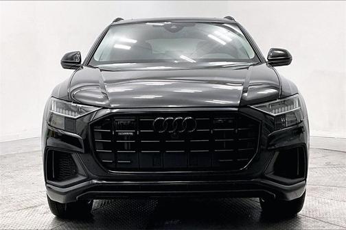 2023 Audi Q8 55 Premium Plus